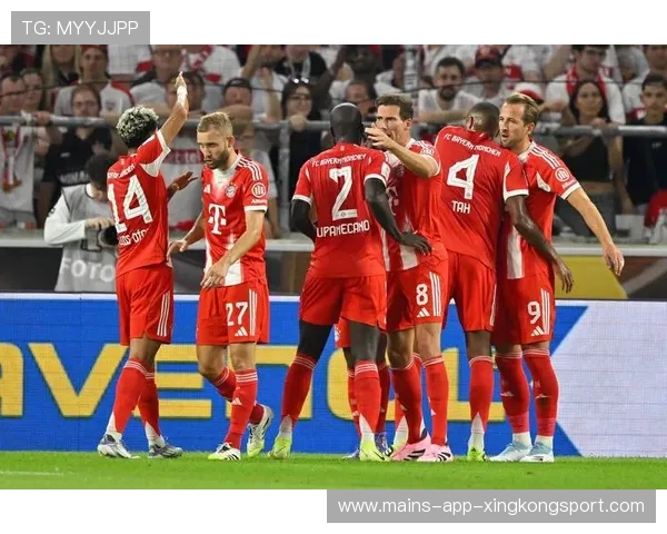 拜仁慕尼黑边路连续冲击带动进攻端急速扩张