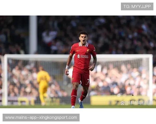 利物浦前场连线犀利,迪亚斯内切弧线球极富美感 利物浦前场连线犀利,迪亚斯内切弧线球极富美感